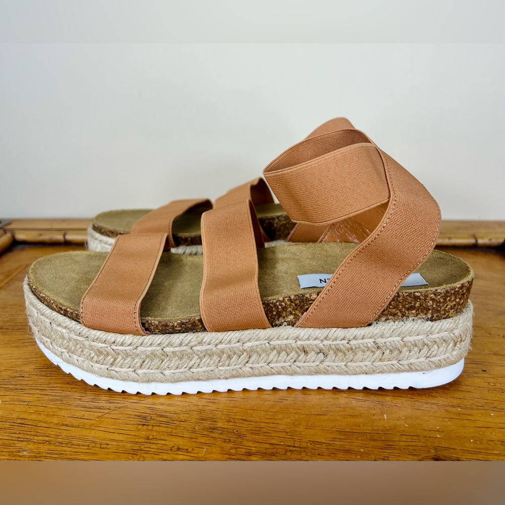 NEW Steve Madden Women’s Kimmie Flatform Espadrille Sandal Size 8 Tan